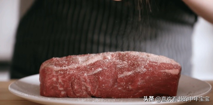 颜值高到你脸红的「惠灵顿牛排」