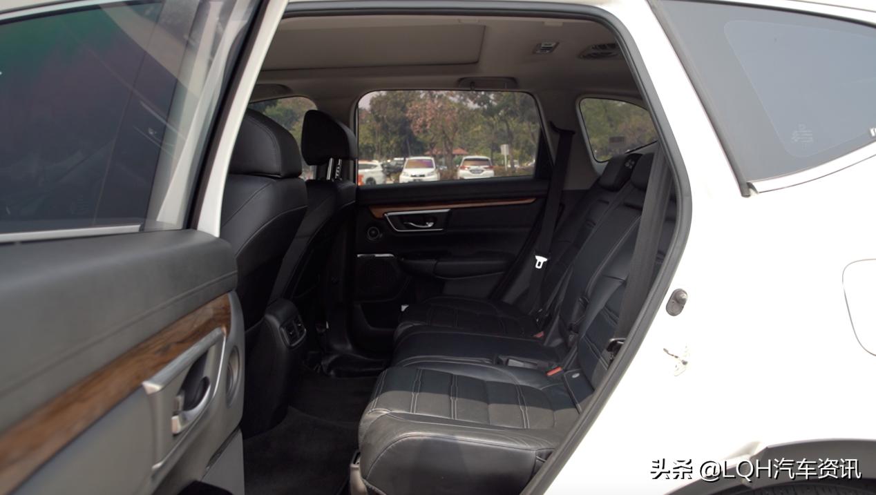 起步配就1.5T，这全球车在印尼大火，比CR-V实在，还便宜9万多