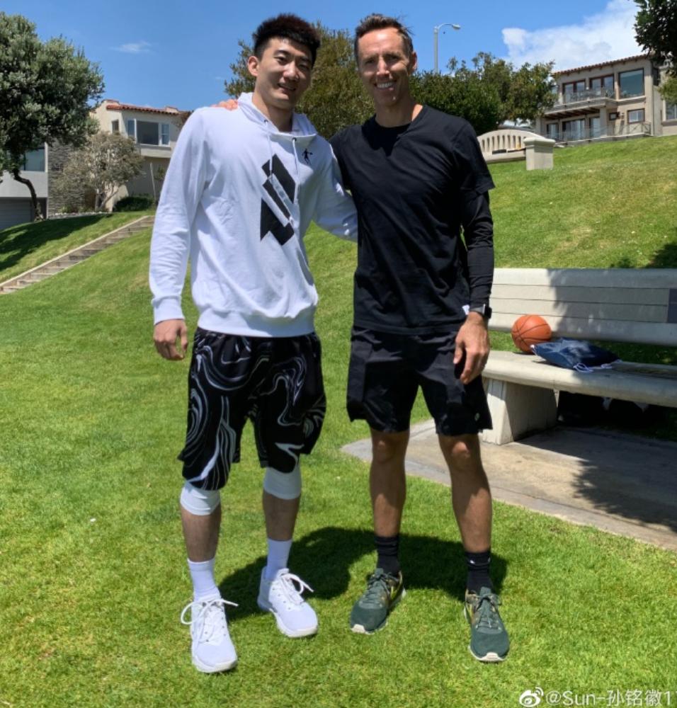 神作被阉割!《夺冠》没爆,太可惜了