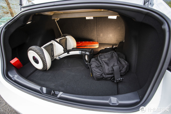 特斯拉model3试驾深度体验,特斯拉model3performance续航