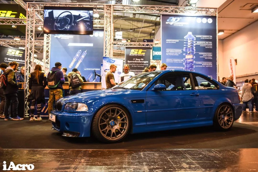 iAcroNavi——德国埃森改装车展之眼花缭乱上篇