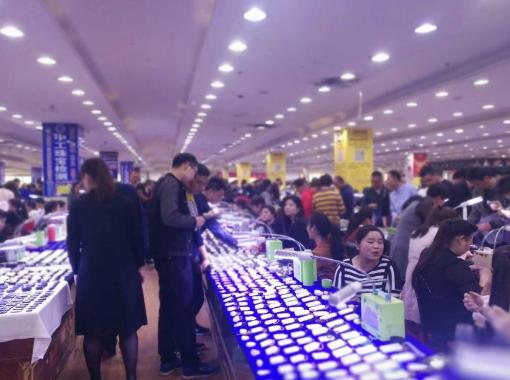 石佛寺最大的玉器批发市场,南阳石佛寺玉石批发市场附近景点