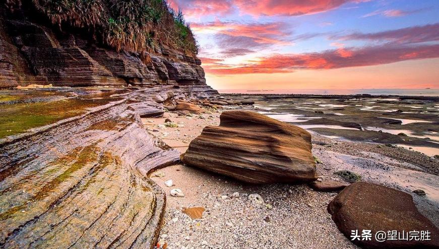最近流行起来的旅游模式,自由旅游和报团旅游的优缺点