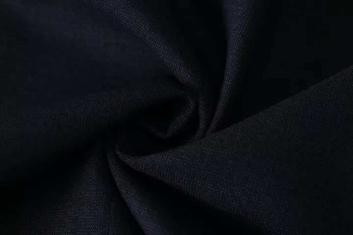 羊毛西裤会不会磨亮,羊毛西裤能贴身穿吗