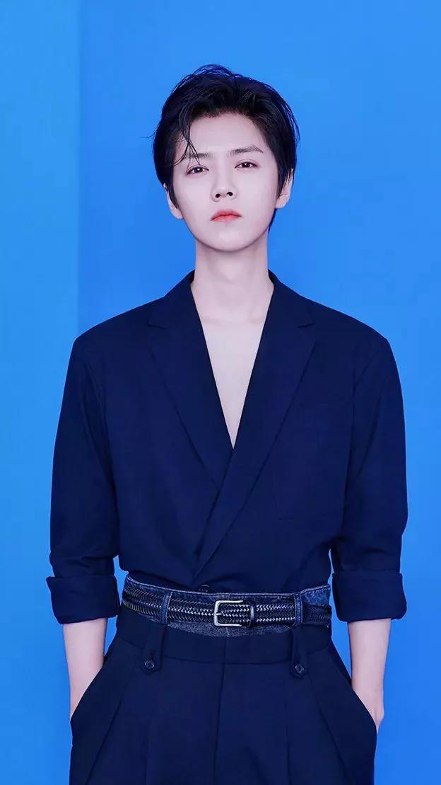 鹿晗壁纸无水印,鹿晗背影壁纸最新