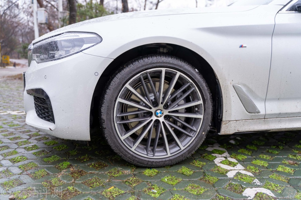 50万预算够买宝马530i吗,50万买宝马5系l4