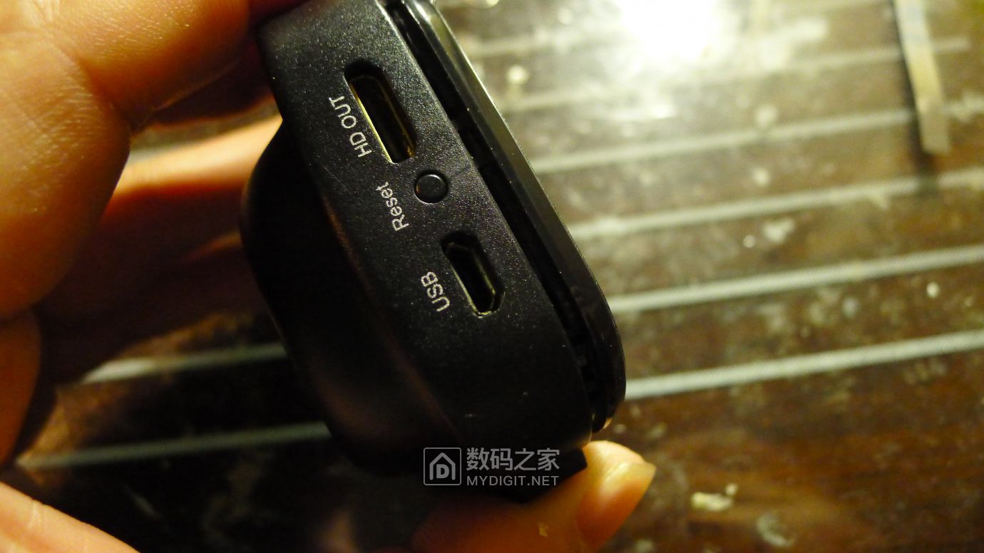 PAPAGO行车记录仪GoSafe535拆解，电源接反故障维修及思路分享