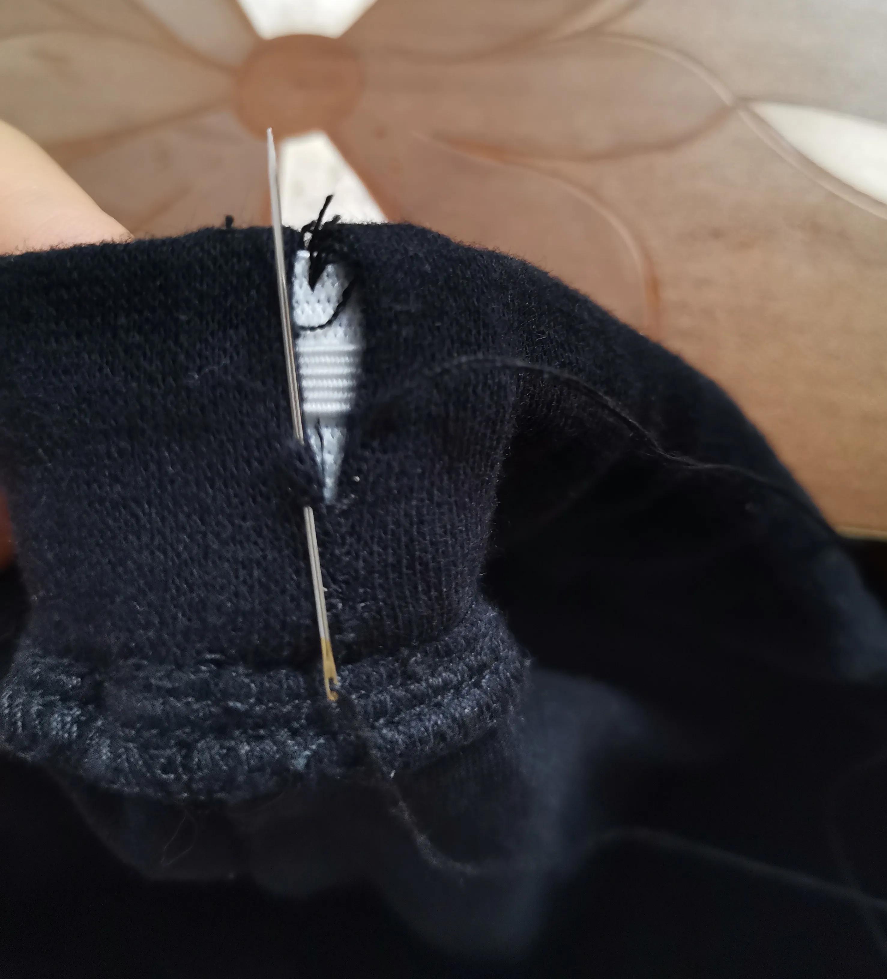 裤头宽了怎么改窄针法,裤头太宽了怎么改小