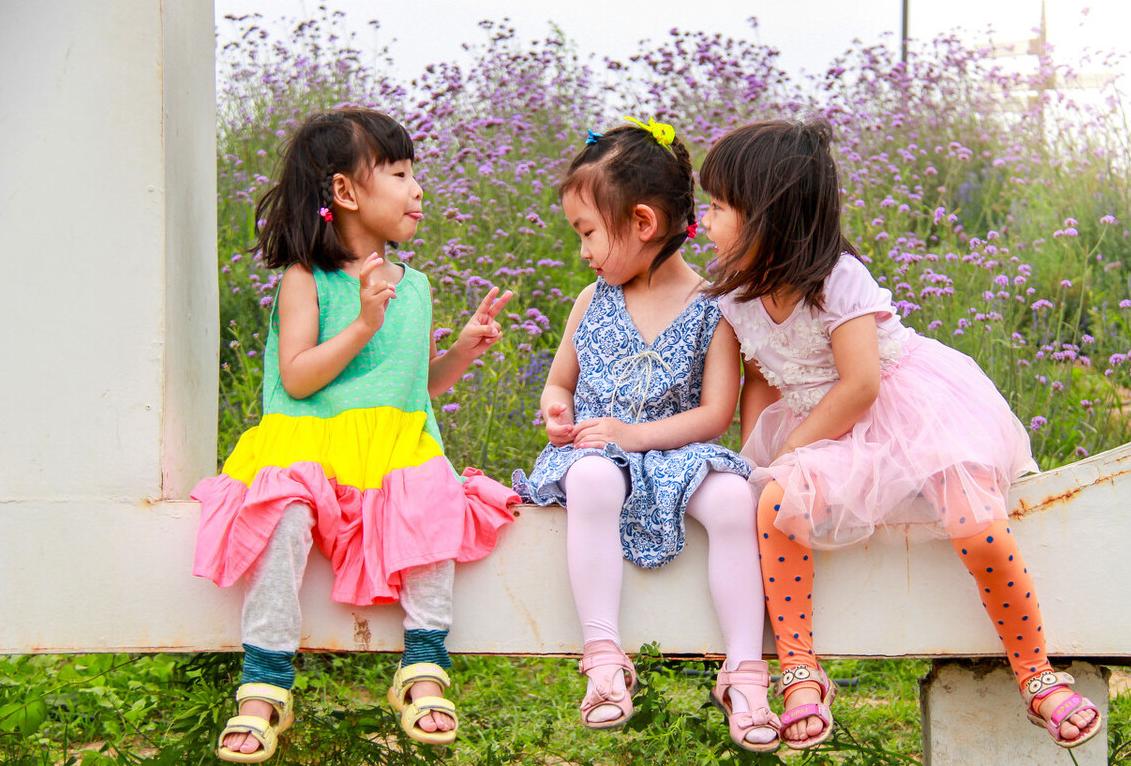 儿童怕社交,小孩社交恐惧症怕上学