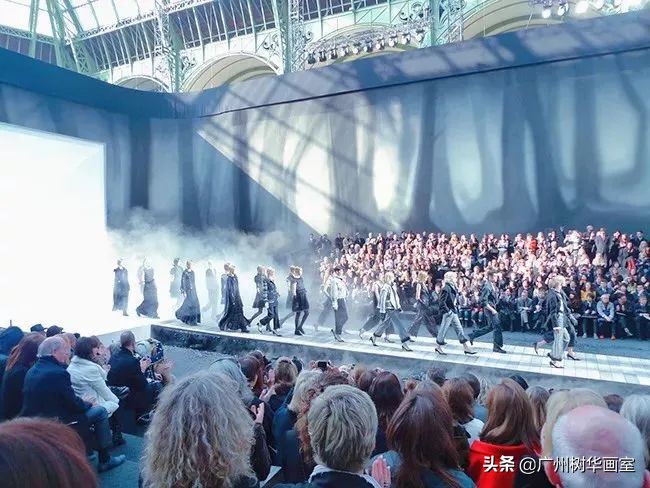 美术时尚方向就业前景,艺术专业推荐服装设计