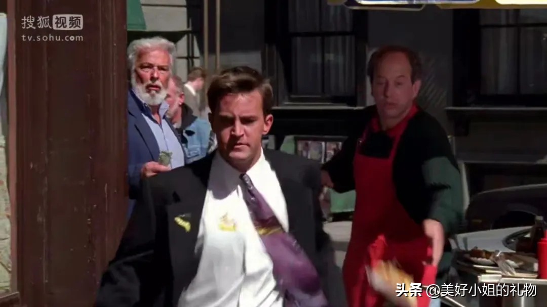 送给暗恋的女生生日礼物,找到了心仪的礼物