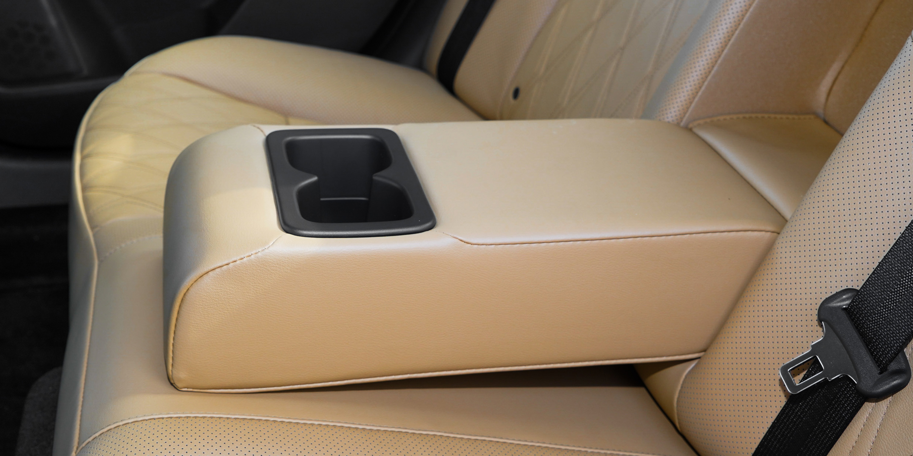 14代轩逸换混动值得吗,不到14万买个什么车