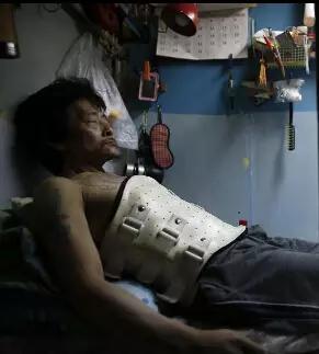 香港蜗居生活惊呆澳媒,香港人的蜗居真实生活