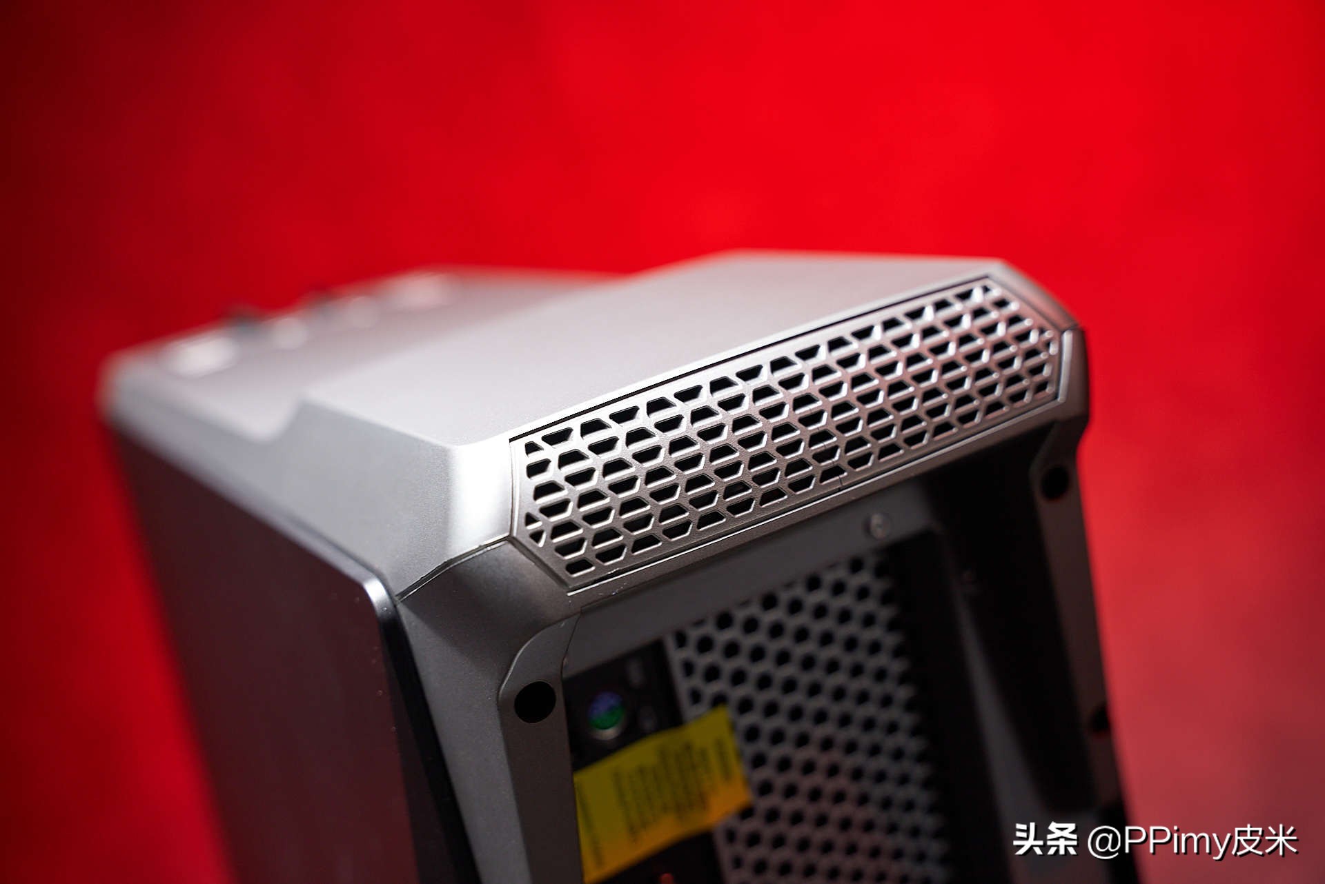 买不到显卡,七彩虹igamesigmam500拆机