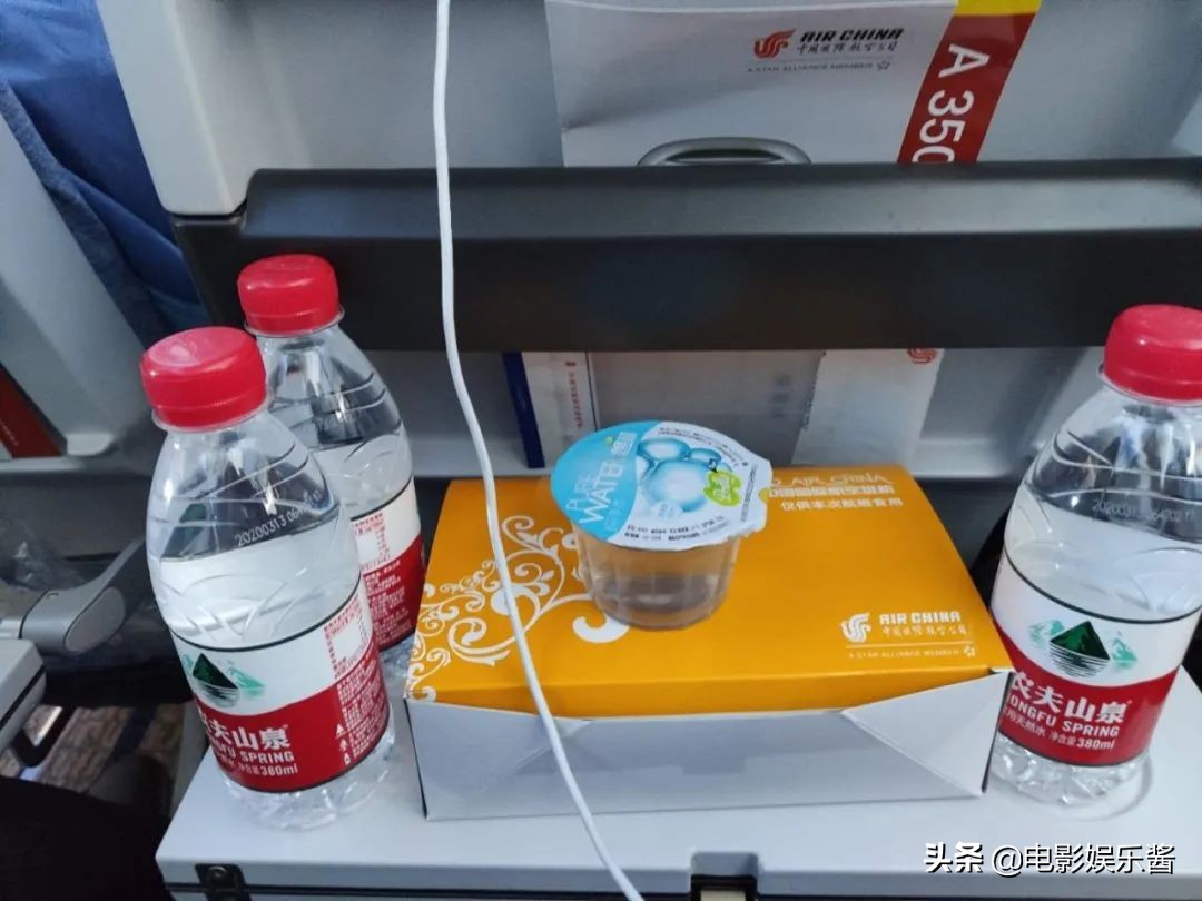 留学生回国登机流程,英国留学生回国攻略