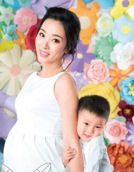 李思思却被外界谣传嫁60多岁富豪,朱迅和李思思关系