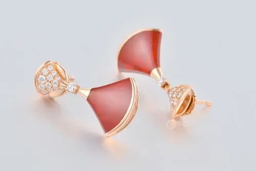 世界十大项链品牌宝格丽,奢侈品手镯排行榜前十名宝格丽