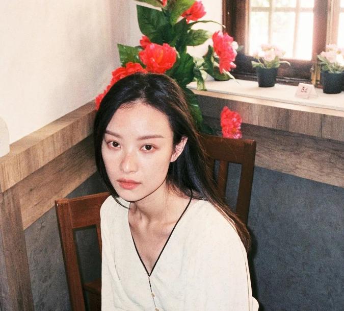 护肤小妙招最新热门以油养肤,2023年护肤热门小妙招