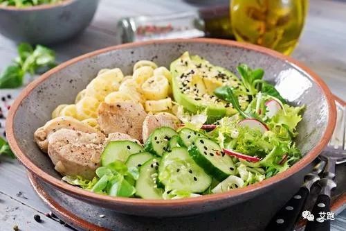 初跑者必学技巧视频讲解,初跑者核心力量训练四个经典动作