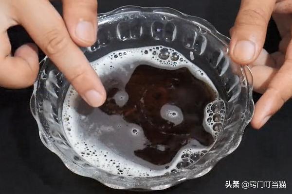 没有钥匙锁生锈了怎么办小妙招,门锁生锈钥匙短怎么处理