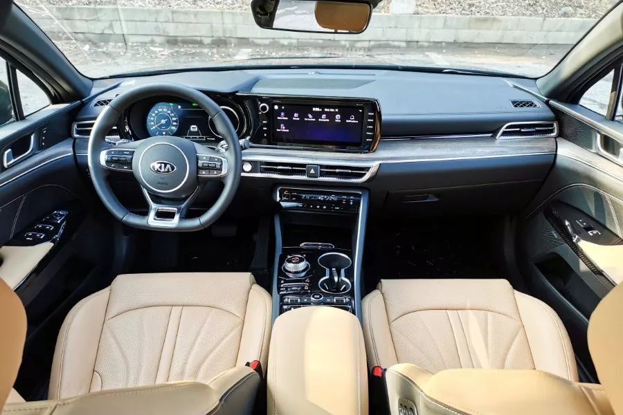 全新起亚k5测评,全新起亚K5试驾