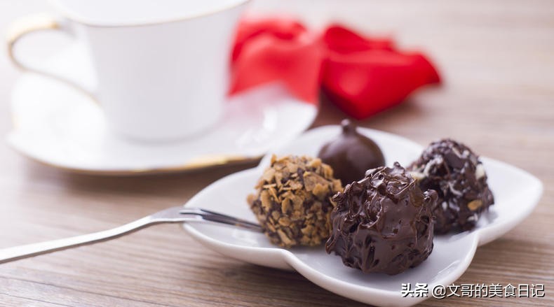 评测曾经疯爱的网红曲奇，哪一款才是零食界的“扛把子”你说了算