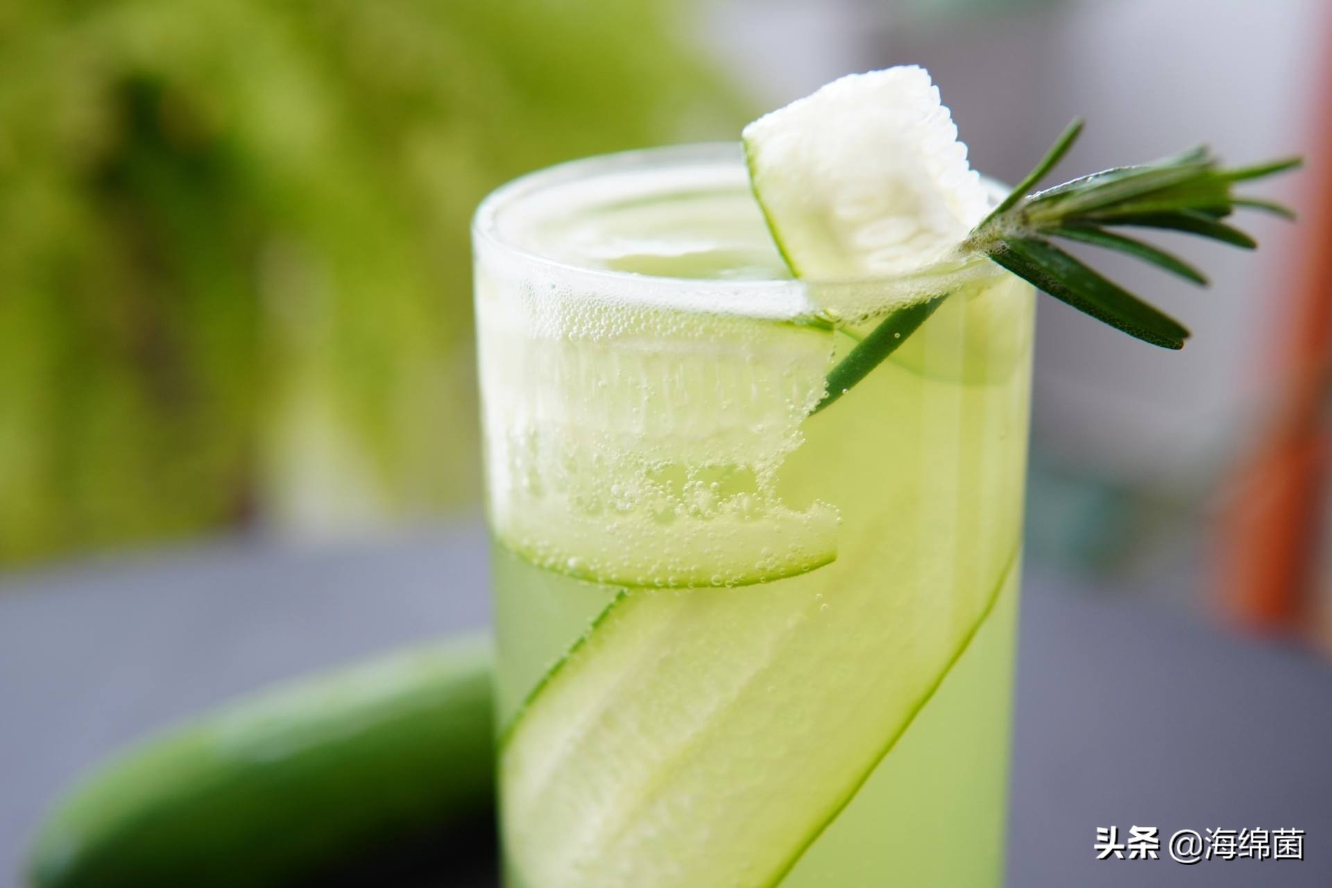 教你做一杯超好喝的夏日饮料,简单自制气泡水饮料