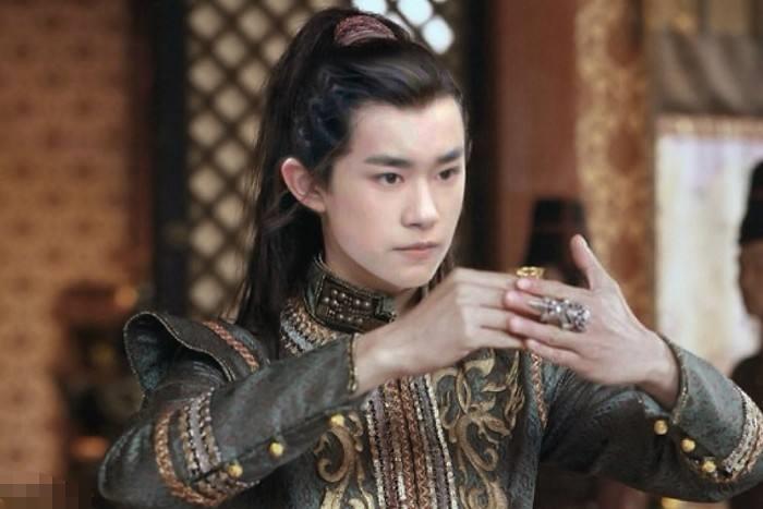 「诸葛学堂」“忧郁诗人”刘希夷：死亡带不走我的那一声叹息