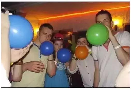 新毒品伪装成奶茶真实案例,警惕伪装成食品的新型毒品