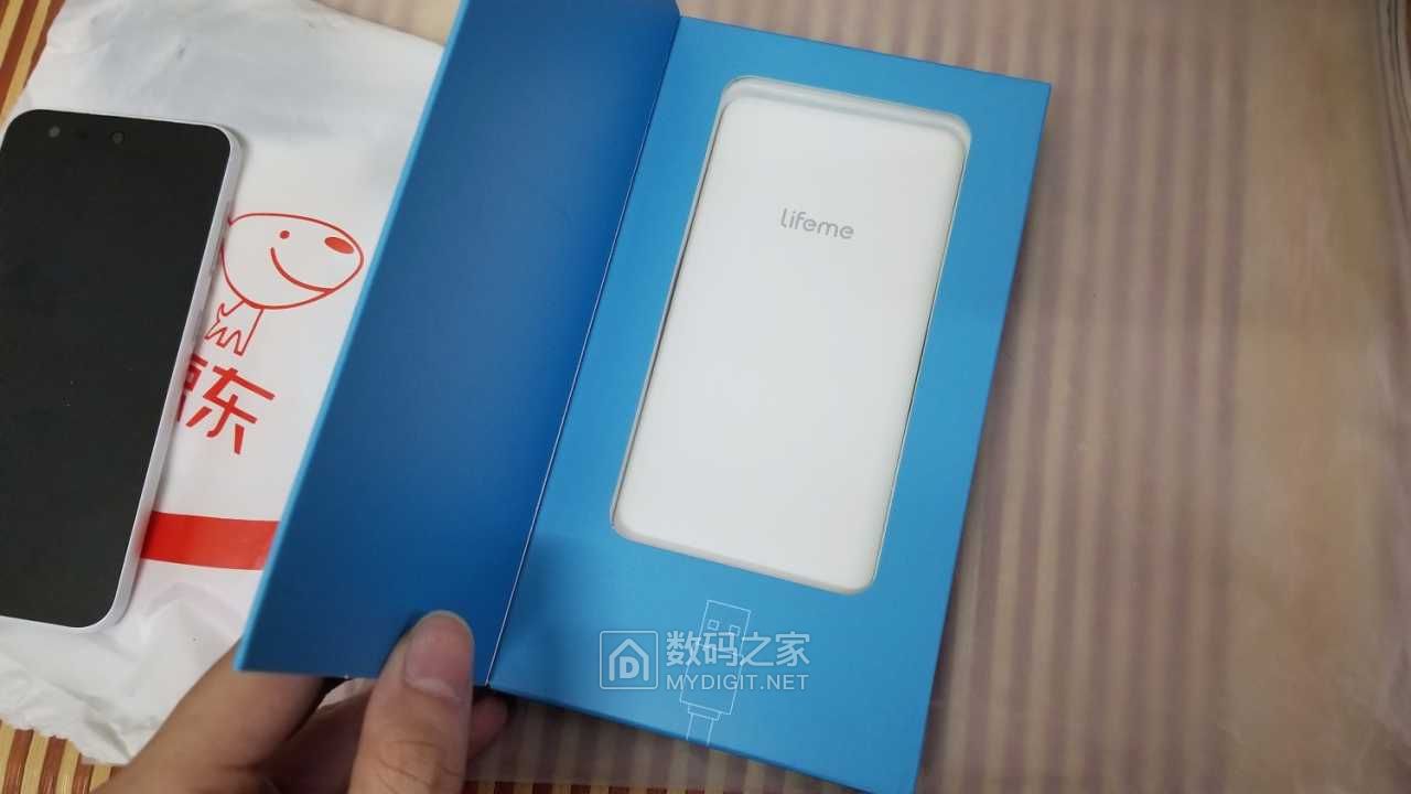 29.9元不包邮的价格物有所值？ARUNZ5A5000mah移动电源开箱拆解