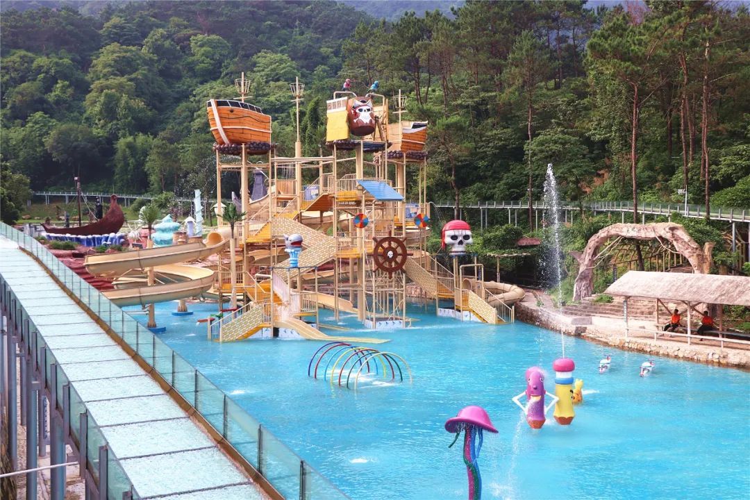 水上世界哪里最大,十大最刺激的水上世界