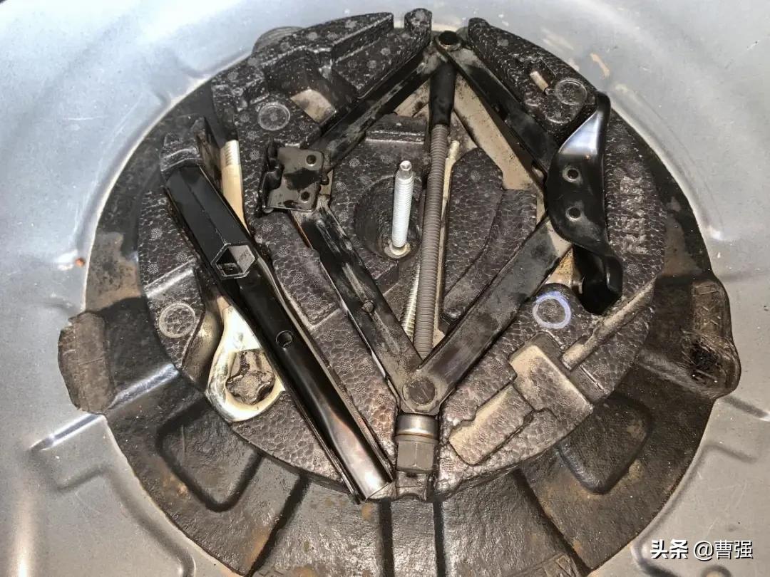 全新一代君越漏水,全新君越涉水