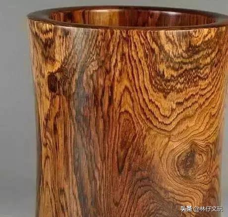 大叶黄花梨的鉴别方法,白酸枝和微凹黄檀哪个好