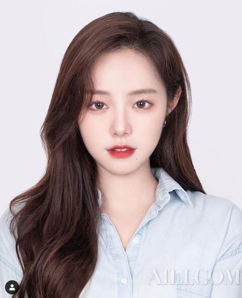 让HR眼前一亮的面试妆比精修证件照还美？