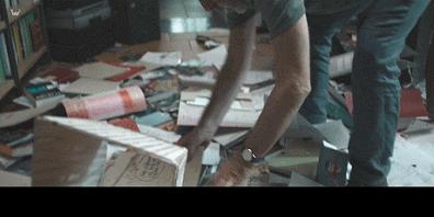 《婚姻连系》我给小三拍的裸照,差点被妻子看到...