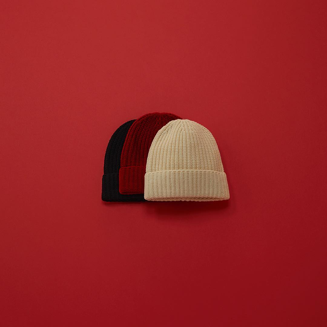 黑色衣服掉色特别严重是有毒吗,衣服掉色污染了怎么办