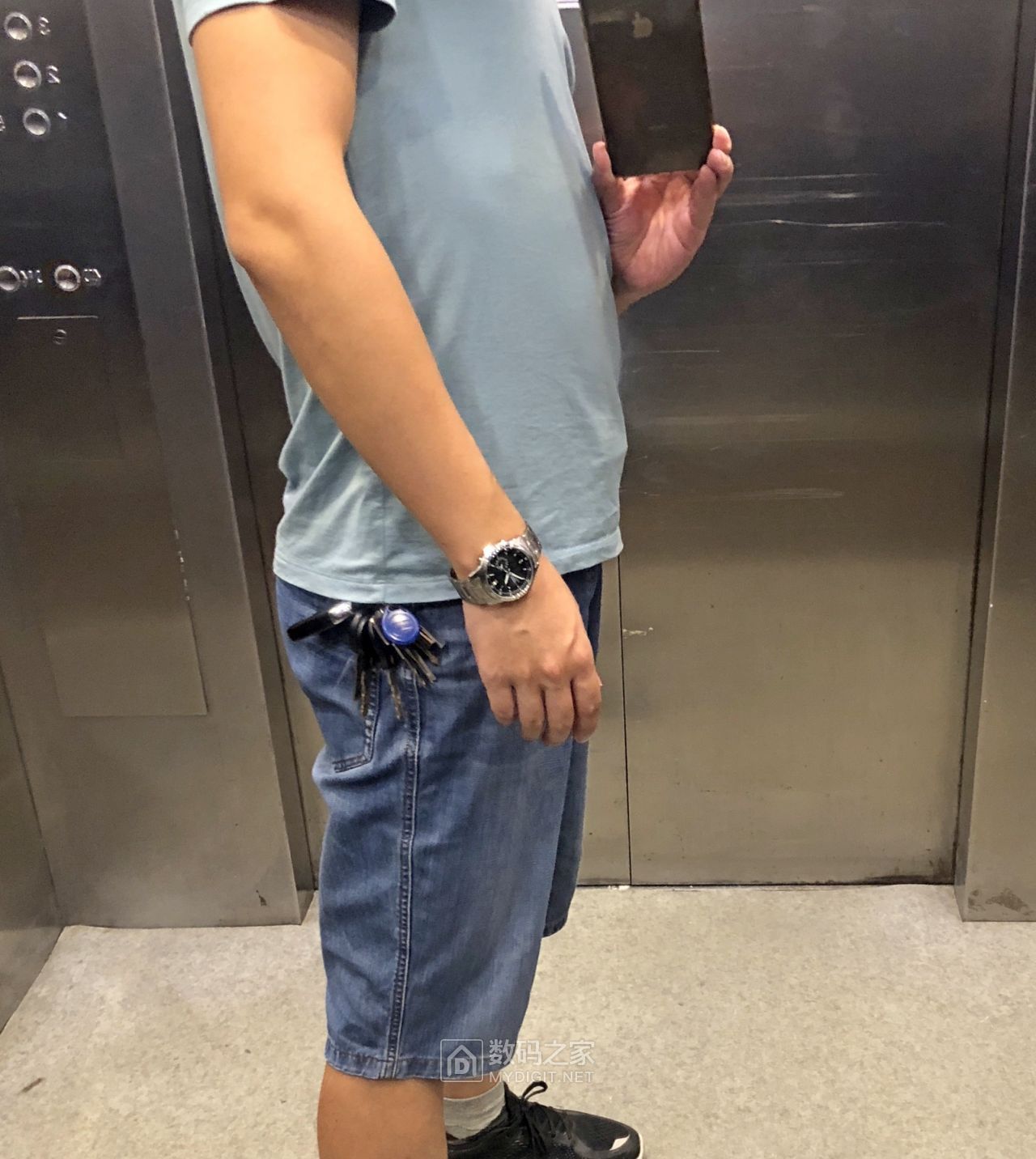 卡西欧光动能mrws300h,卡西欧lcw-m300d怎么验证真假