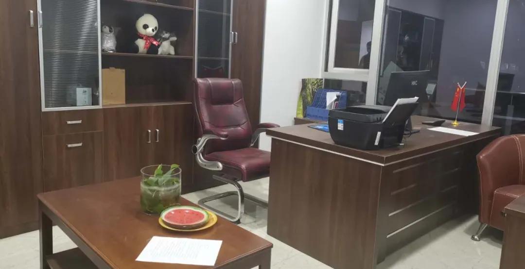 俄罗斯边贸竞争惨烈,团队人均年入百万的旅游大佬疫情中苦苦支撑