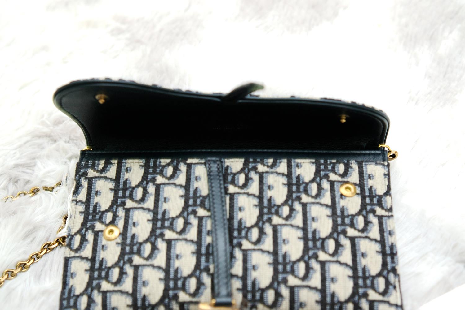 迪奥哪款包包值得购买,迪奥手袋哪款更值得入手