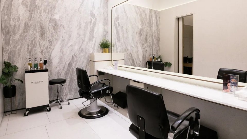 lisa同款发色演唱会,lisa同款发色妆容