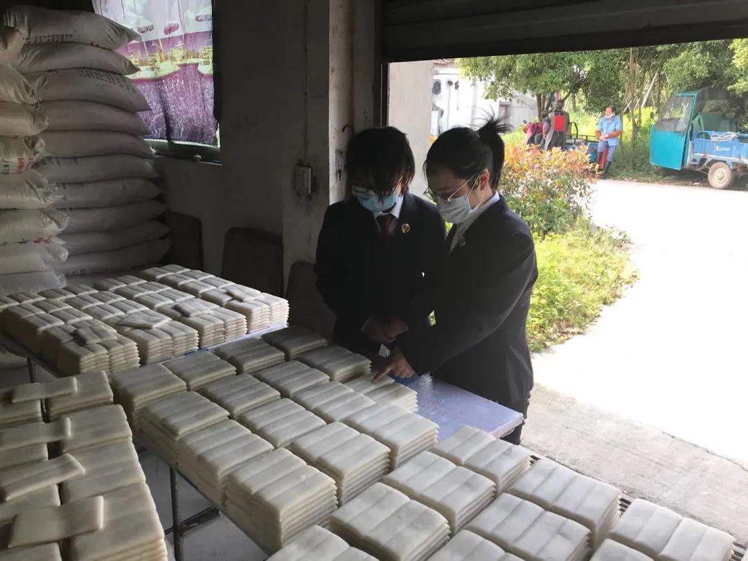 地摊经济十大暴利产品在哪里拿货,最近地摊经济很火你是如何认识的