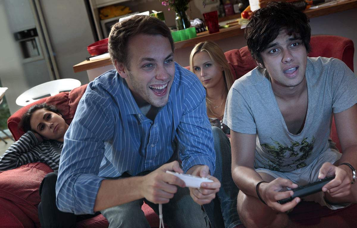 当老公联系上前女友我该怎么办,网恋出轨被发现怎么挽回对方