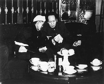 少年毛主席读三国：原来《三国演义》和《三国志》不是一本书啊