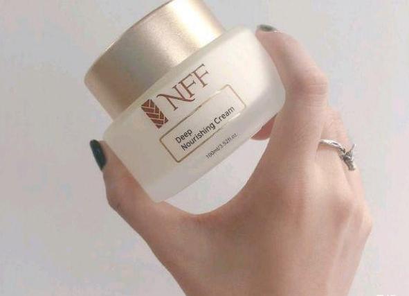 屈臣氏抗衰老面霜怎么样,屈臣氏哪一款面霜比较好