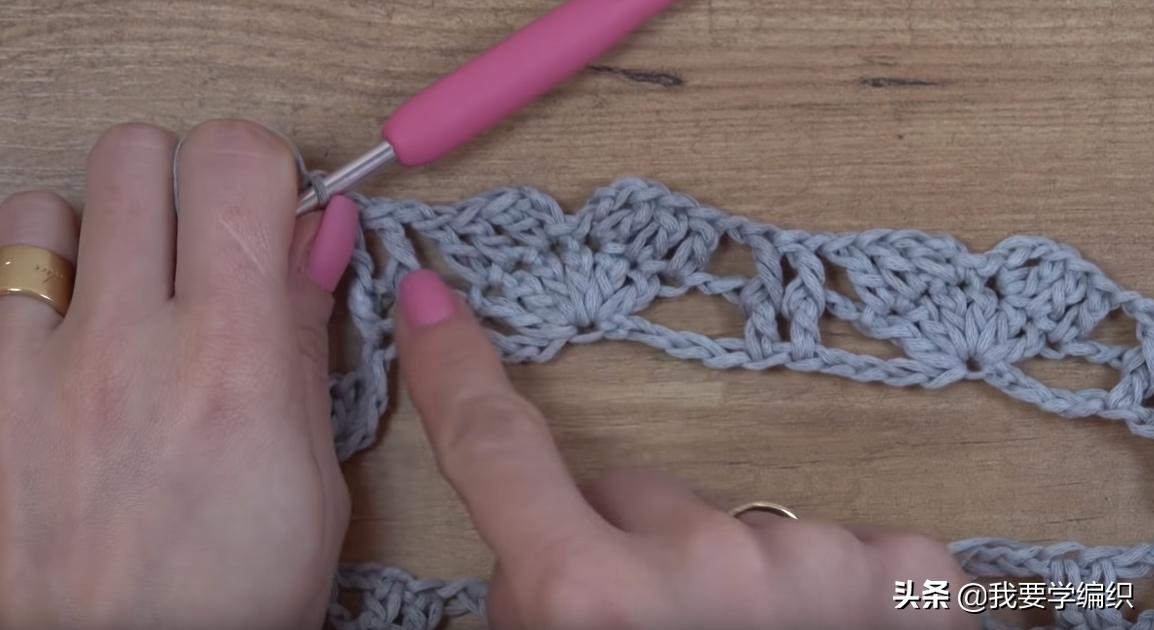 最新款钩披肩花样连接教程,简单易学钩披肩花样