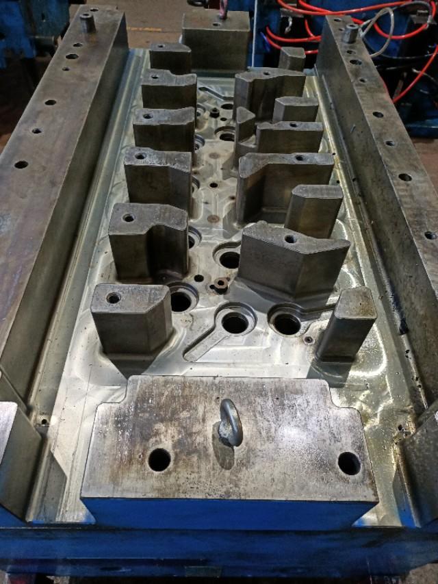 开模具厂做模具有多赚钱,私人开个模具小工厂赚钱吗