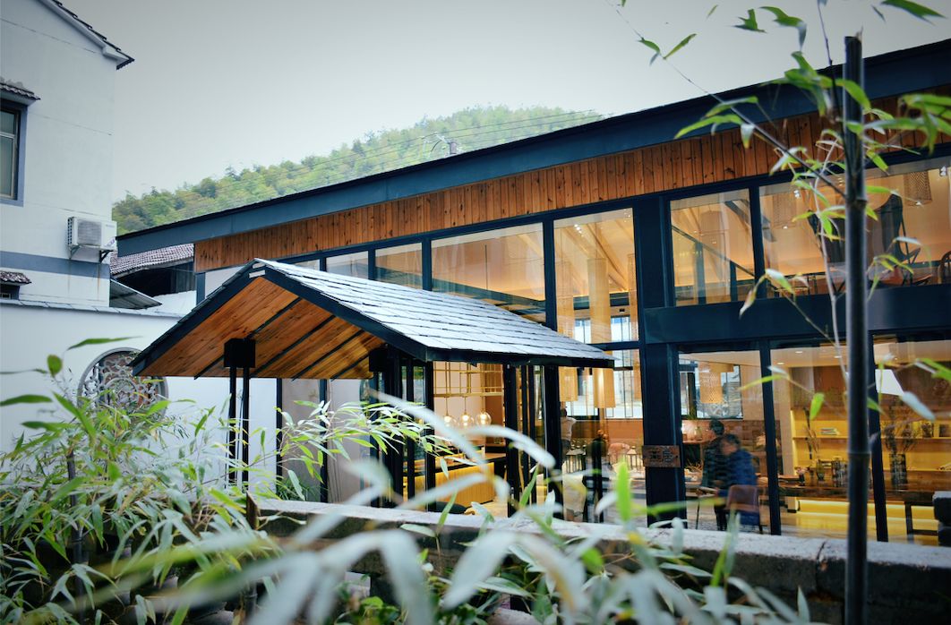 眺云海秘境、西子春晓，每一家都是旅行艺术，带你躺入春天~