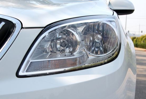 路特斯为什么不能叫莲花跑车,以前的莲花汽车和现在的路特斯