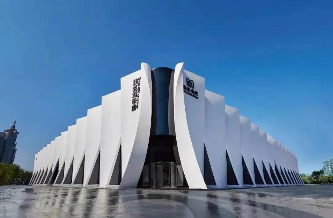 不愿被“唱衰”的老旧商场,如何凭借改造设计成变身“打卡地”?