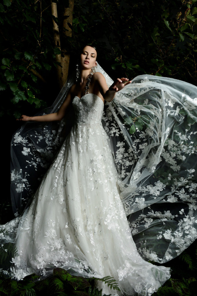 naeemkhan婚纱特色,naeemkhan婚纱秀完整版